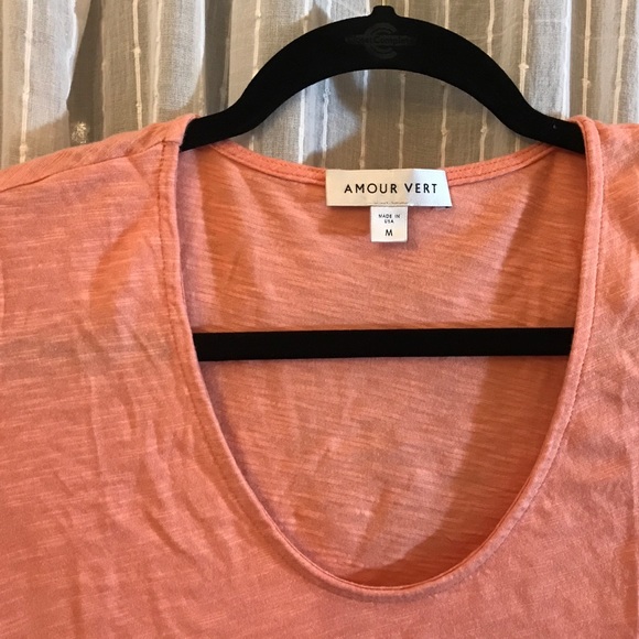 Amour Vert Coral Scoop Neck Tee Size M - Picture 3 of 4
